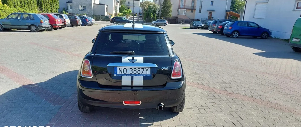 MINI ONE cena 15900 przebieg: 202747, rok produkcji 2009 z Włocławek małe 79